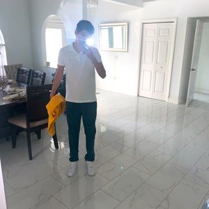 Meet your Posher, Diego